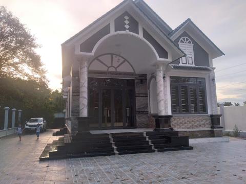 Nhà Tân cổ điển